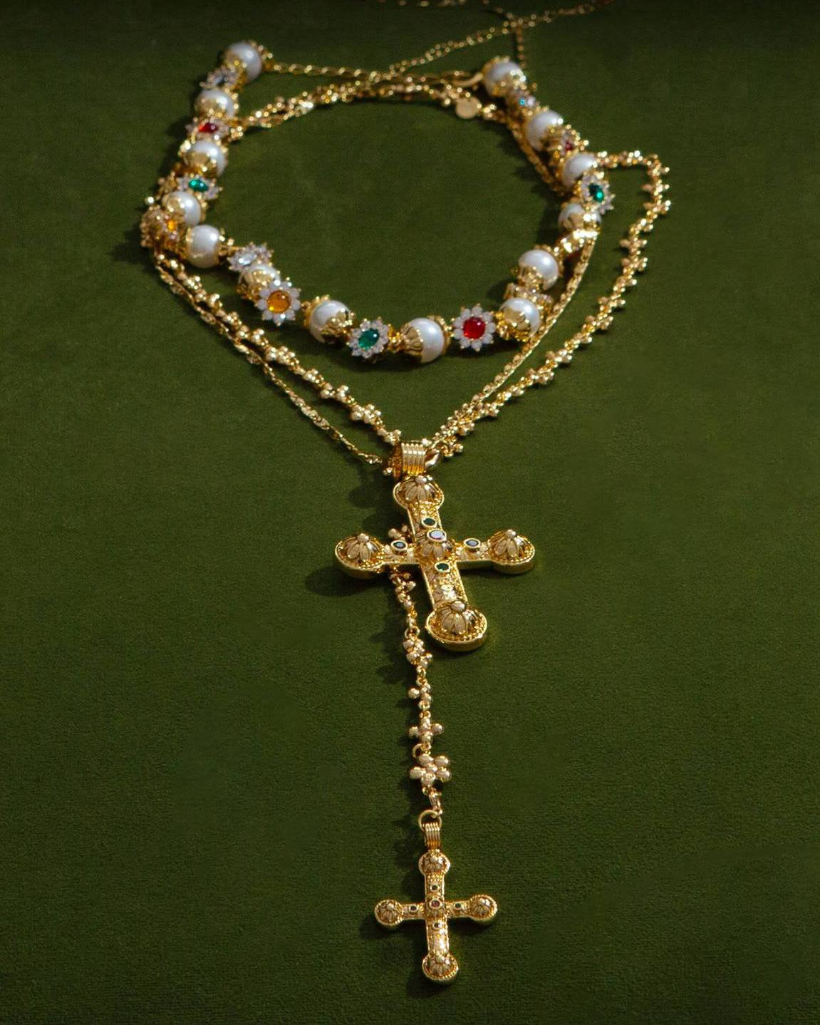 en route jewelry - Daisy Pearl Necklace