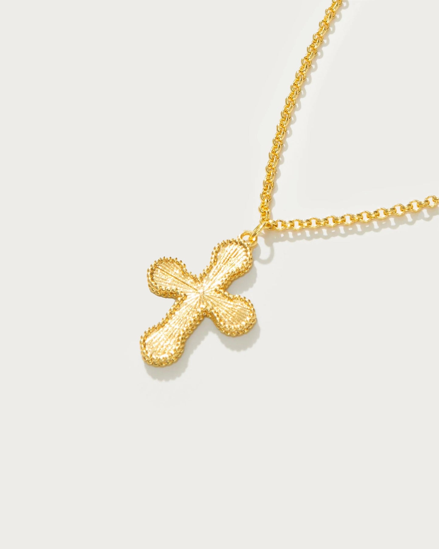 en route jewelry - Mini Cross Pendant Necklace 迷你十字架項鍊